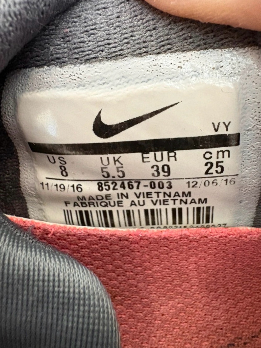 Nike Women’s Black Athletic Sneakers with Pink-Red Swoosh - Picture 3 of 3